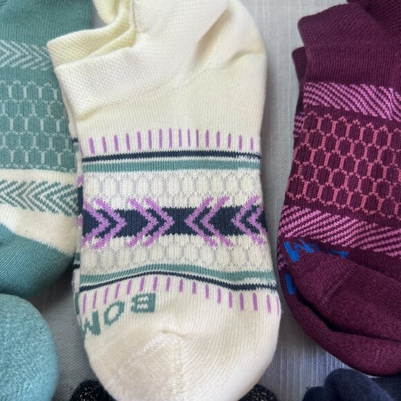 Women's Bombas Ankle Socks - 7 pairs, Size Small - Picture 2 of 8